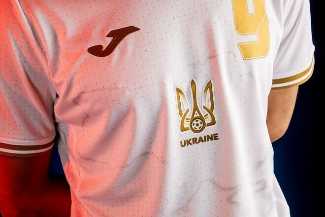 Посольство США в Украине: «Нам нравится новая форма. Слава Украине!» Украине, Евро, Великобритании