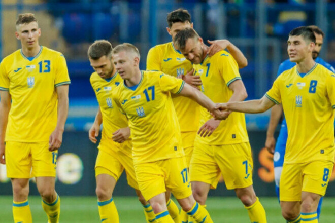 Нидерланды – Украина. Букмекеры назвали фаворита Украина, Нидерланды, Кройф, Арена, Киеву