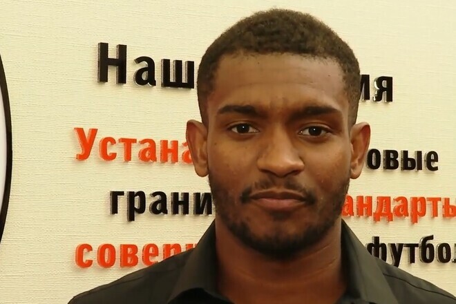 МАРЛОН: «Стремился провести в Барселоне как можно больше времени» Барселоне, Марлон, Шахтер