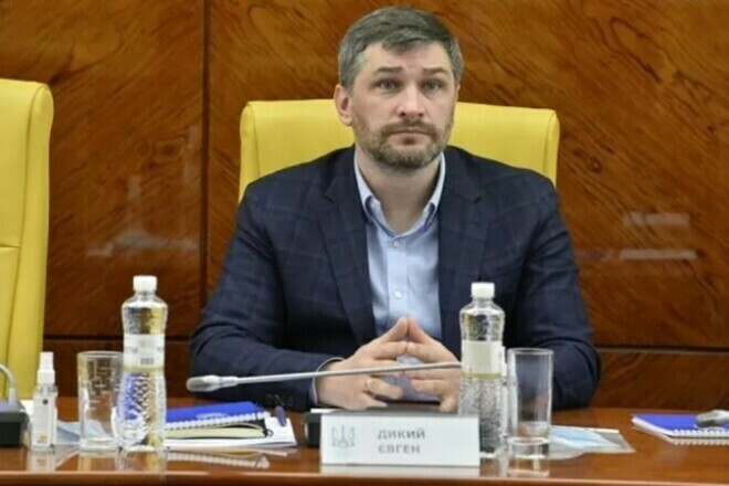 Евгений ДИКИЙ: «Заставить футболистов вакцинироваться мы не можем» Временный, Шахтер, Динамо, Десна