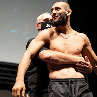 Чимаев бросил вызов непобежденному бойцу UFC Чимаев, Брэйди, Китая, Цзинляна