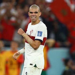 Португальский футболист отыграл матч против Марокко с переломом руки Марокко, Португалии, Пепе, Юссеф