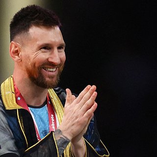Роналдиньо поделился мнением о будущем Месси Месси, Аргентины