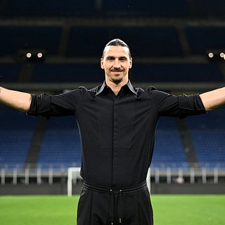 Милана, Ибрагимович, Манчестер, Барселону, Юнайтед