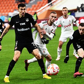 «Локомотив» вырвал ничью у «Урала» в матче РПЛ Урал, Локомотив, Сулейманов