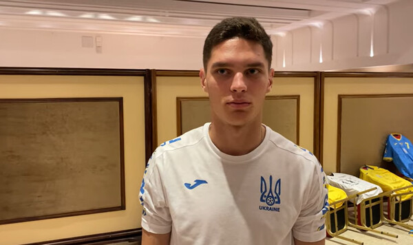 СУДАКОВ: Я вышел на уровень, что защитники сами себе забивают с моих пасов Украины, Мальты, Евро