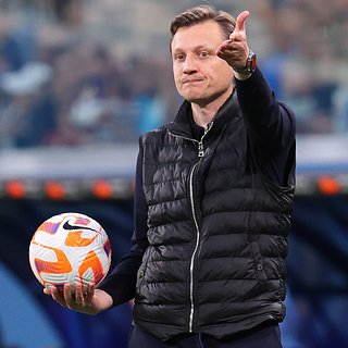 Тренера «Локомотива» дисквалифицировали за нецензурное высказывание России, Крылья, Локомотива, Советов, Галактионов