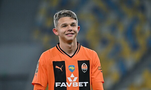 Шахтер, Цуканов, Виктор