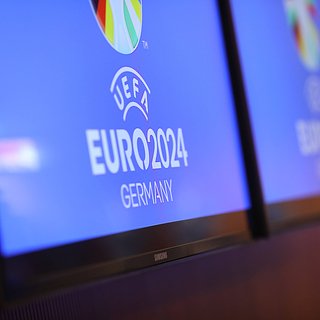 Евро, Грузии, Португалией, Чехией, Германии