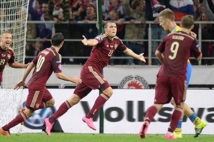 Слуцкий заменил игрока «Зенита» в составе сборной России
России, Локомотив, Зенита, Европы
