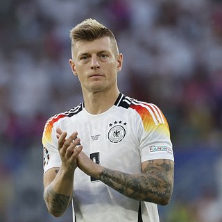 Капитан сборной Германии по футболу пожаловался на мигрантов Германии, Кроос, Испании
