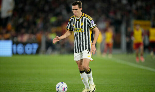 Манчестер Юнайтед и Ювентус готовят обмен вингерами Санчо, Юнайтед, Кьеза, Манчестер, Ювентус