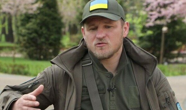 Украину, Александр, Артем, Пусть