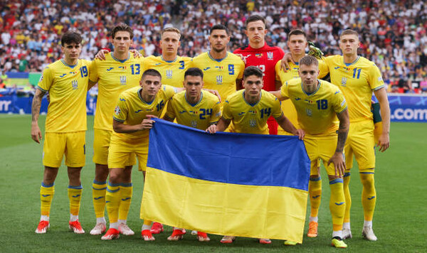 Украина скоро сыграет в новой форме. Эксклюзивный дизайн придется ждать Adidas, Грузии, Вацко