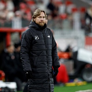 Карпин назвал способ определить лучшего бомбардира сборной России Дзюбы, Карпин, Кержакова