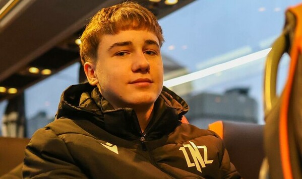 ОФИЦИАЛЬНО. Клуб УПЛ подписал 15-летнего футболиста Мирослав, Роман, Григорчук