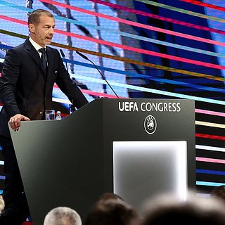 УЕФА почтил память погибшего на СВО российского футболиста России, Локомотивом, Уткин, Суперкубка