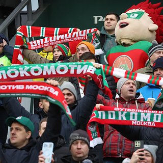 «Локомотив» оштрафовали за оскорбительные кричалки о «Зените» Зенит, Алексей, Локомотив, Российской, Батраков