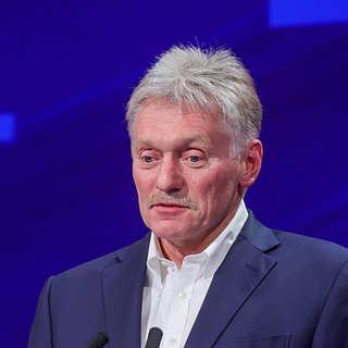 В Кремле оценили сроки возвращения сборной России по футболу на турниры России, Песков, Джанни, Украине, Инфантино