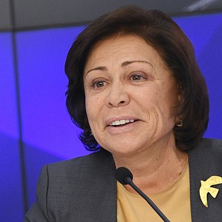 Смолов, Кофемании, Москве, Если, России