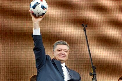 Порошенко призвал украинских футболистов играть сильнее Украины, Евро, Северной, Ирландии, Порошенко