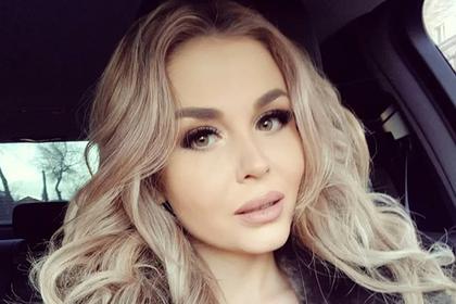 Жена Аршавина пообещала отрезать пальцы обнимавшейся с ним модели Казьмина, Алисы, Аршавина, Семенова