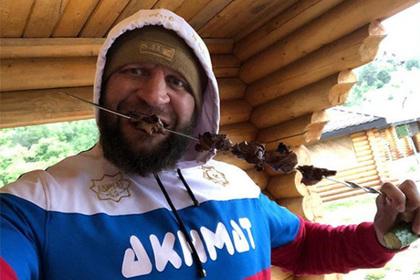 Александр Емельяненко дал совет критиковавшим сборную России «скотам» России, Емельяненко, Аравию, Уругвая, Саудовской