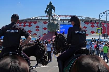 Полиция нашла исписавшего памятник Федору Черенкову фаната Федору, Спартак, Черенкову, Москве